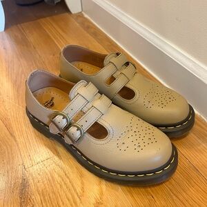 Dr. Martens 8065 Smooth Leather Mary Jane Shoes in Tan